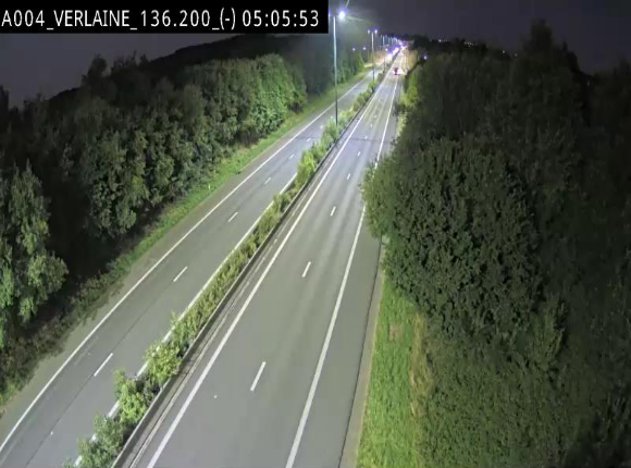 <h2>Webcam sur l'E411 à hauteur du pont surplombant la N40, à proximité de la sortie 26 Verlaine - Libramont-Chevigny. Vue orientée vers Namur</h2>
