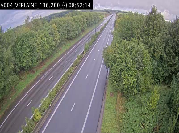 <h2>Webcam sur l'E411 à hauteur du pont surplombant la N40, à proximité de la sortie 26 Verlaine - Libramont-Chevigny. Vue orientée vers Namur</h2>