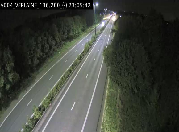 <h2>Webcam sur l'E411 à hauteur du pont surplombant la N40, à proximité de la sortie 26 Verlaine - Libramont-Chevigny. Vue orientée vers Namur</h2>