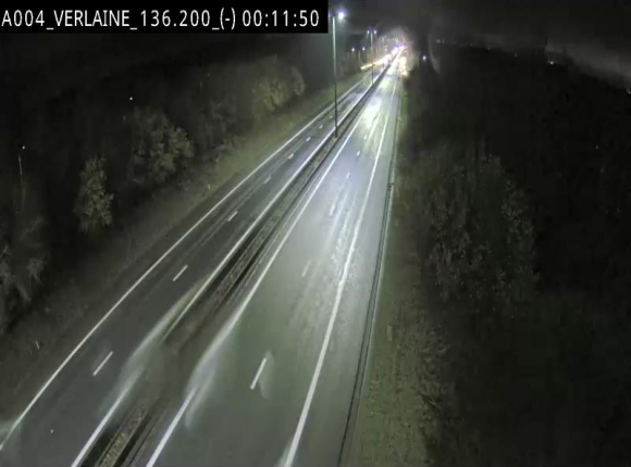 <h2>Webcam sur l'E411 à hauteur du pont surplombant la N40, à proximité de la sortie 26 Verlaine - Libramont-Chevigny. Vue orientée vers Namur</h2>