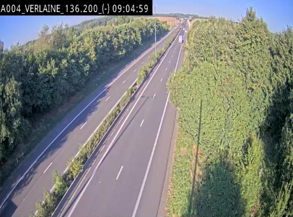 <h2>Webcam sur l'E411 à hauteur du pont surplombant la N40, à proximité de la sortie 26 Verlaine - Libramont-Chevigny. Vue orientée vers Namur</h2>
