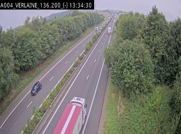 <h2>Webcam sur l'E411 à hauteur du pont surplombant la N40, à proximité de la sortie 26 Verlaine - Libramont-Chevigny. Vue orientée vers Namur</h2>