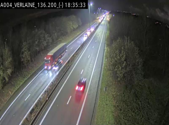 <h2>Webcam sur l'E411 à hauteur du pont surplombant la N40, à proximité de la sortie 26 Verlaine - Libramont-Chevigny. Vue orientée vers Namur</h2>
