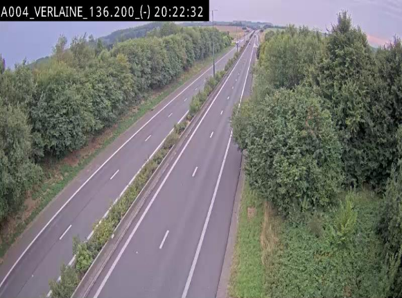 <h2>Webcam sur l'E411 à hauteur du pont surplombant la N40, à proximité de la sortie 26 Verlaine - Libramont-Chevigny. Vue orientée vers Namur</h2>