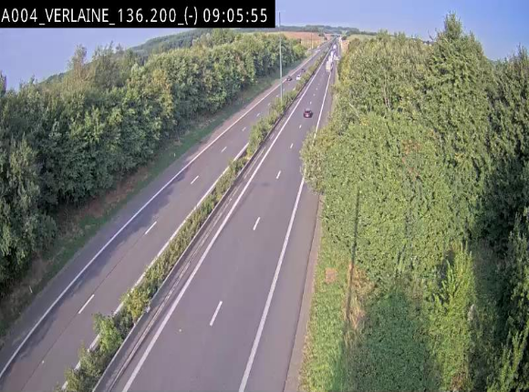 <h2>Webcam sur l'E411 à hauteur du pont surplombant la N40, à proximité de la sortie 26 Verlaine - Libramont-Chevigny. Vue orientée vers Namur</h2>