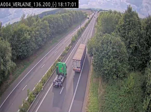 <h2>Webcam sur l'E411 à hauteur du pont surplombant la N40, à proximité de la sortie 26 Verlaine - Libramont-Chevigny. Vue orientée vers Namur</h2>