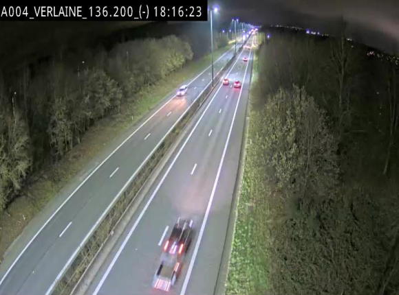 <h2>Webcam sur l'E411 à hauteur du pont surplombant la N40, à proximité de la sortie 26 Verlaine - Libramont-Chevigny. Vue orientée vers Namur</h2>