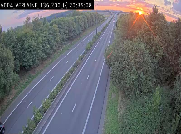 <h2>Webcam sur l'E411 à hauteur du pont surplombant la N40, à proximité de la sortie 26 Verlaine - Libramont-Chevigny. Vue orientée vers Namur</h2>