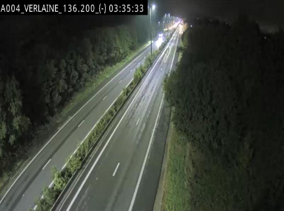 <h2>Webcam sur l'E411 à hauteur du pont surplombant la N40, à proximité de la sortie 26 Verlaine - Libramont-Chevigny. Vue orientée vers Namur</h2>
