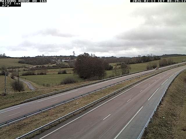 Webcam à Maisons Rouges dans les Vosges sur la D166 à 353 mètres d'altitude