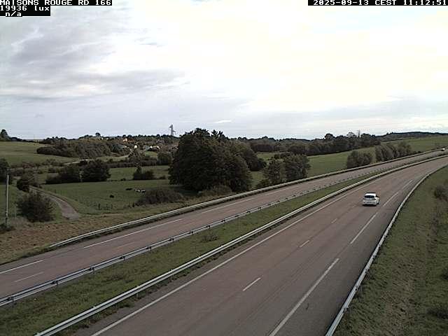 Webcam à Maisons Rouges dans les Vosges sur la D166 à 353 mètres d'altitude
