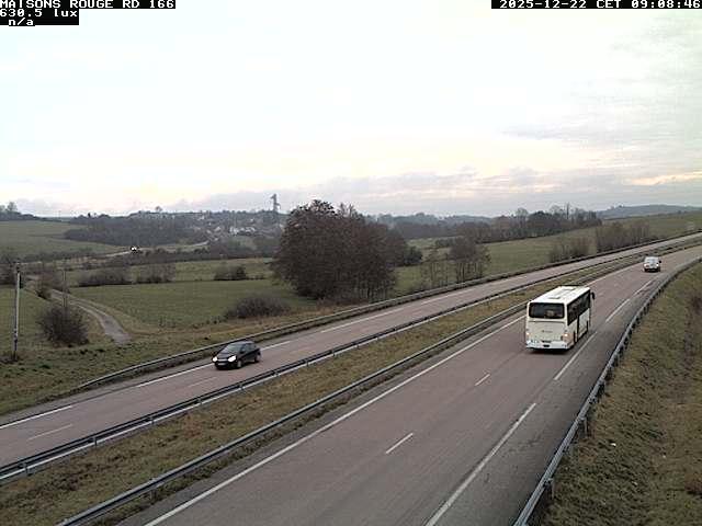 <h2>Webcam à Maisons Rouges dans les Vosges sur la D166 à 353 mètres d'altitude</h2>