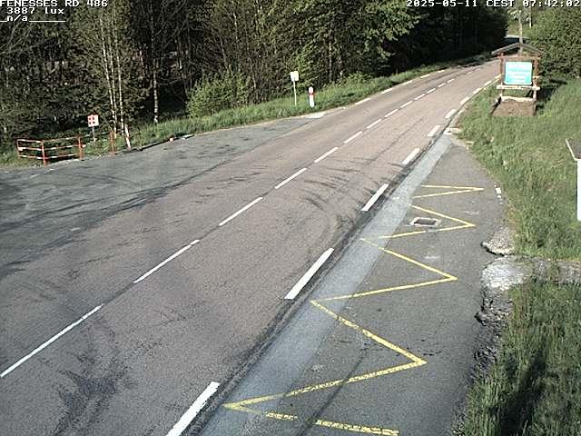 Webcam en haut du col des Fenesses, aussi appelé col du Ménil sur la D486 à 593 mètres d'altitude dans les Vosges