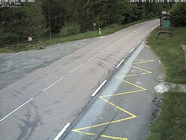 Webcam en haut du col des Fenesses, aussi appelé col du Ménil sur la D486 à 593 mètres d'altitude dans les Vosges