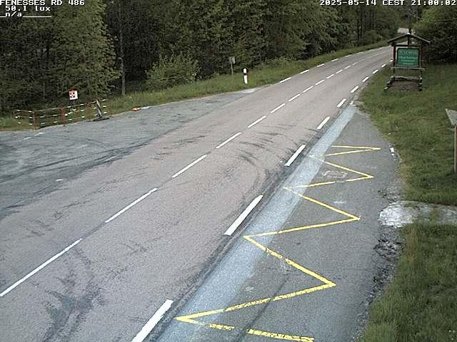 Webcam en haut du col des Fenesses, aussi appelé col du Ménil sur la D486 à 593 mètres d'altitude dans les Vosges