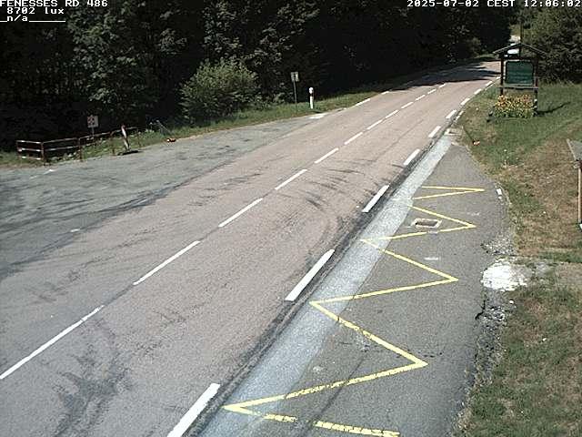 Webcam en haut du col des Fenesses, aussi appelé col du Ménil sur la D486 à 593 mètres d'altitude dans les Vosges