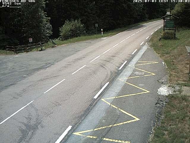 Webcam en haut du col des Fenesses, aussi appelé col du Ménil sur la D486 à 593 mètres d'altitude dans les Vosges