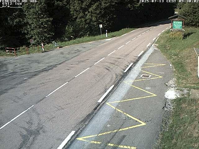 Webcam en haut du col des Fenesses, aussi appelé col du Ménil sur la D486 à 593 mètres d'altitude dans les Vosges