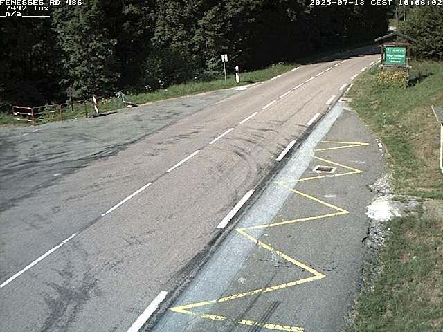 Webcam en haut du col des Fenesses, aussi appelé col du Ménil sur la D486 à 593 mètres d'altitude dans les Vosges
