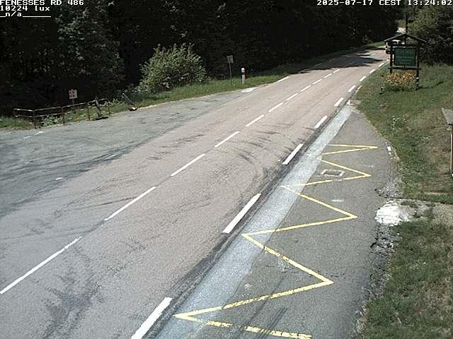 Webcam en haut du col des Fenesses, aussi appelé col du Ménil sur la D486 à 593 mètres d'altitude dans les Vosges
