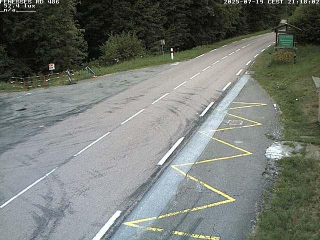 Webcam en haut du col des Fenesses, aussi appelé col du Ménil sur la D486 à 593 mètres d'altitude dans les Vosges
