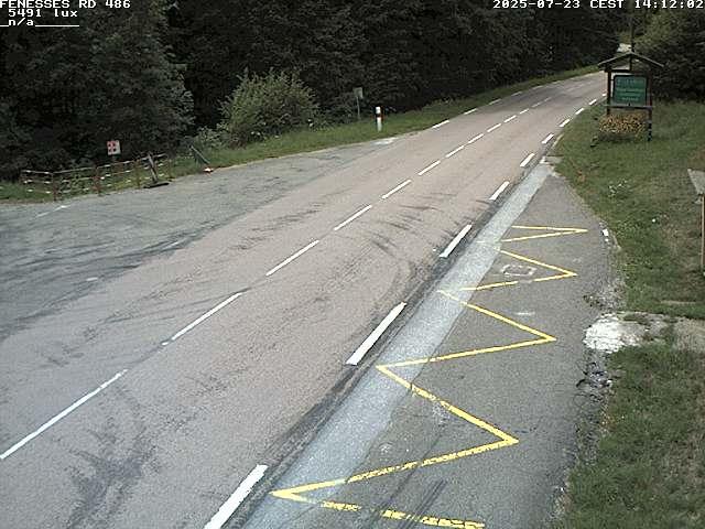 Webcam en haut du col des Fenesses, aussi appelé col du Ménil sur la D486 à 593 mètres d'altitude dans les Vosges