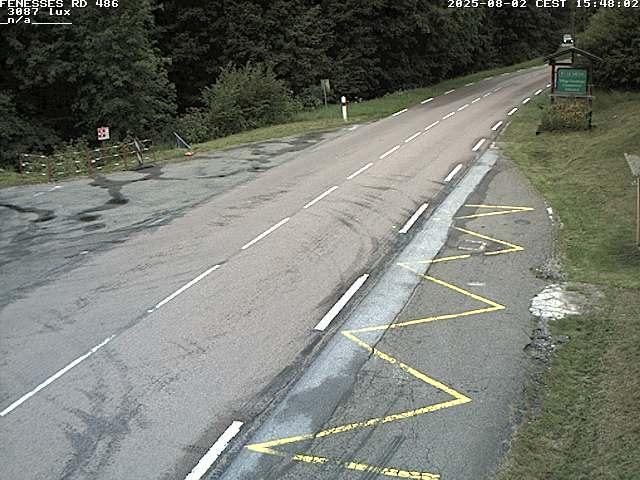 Webcam en haut du col des Fenesses, aussi appelé col du Ménil sur la D486 à 593 mètres d'altitude dans les Vosges