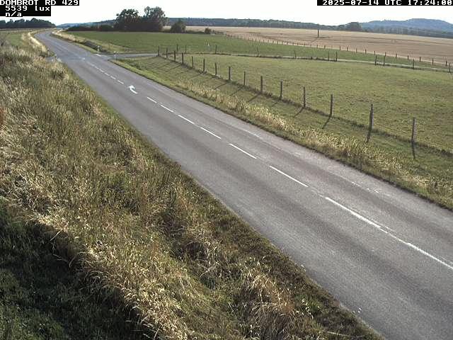 Webcam à Dombrot-le-Sec dans le département des Vosges sur la D429 à 407 mètres d'altitude
