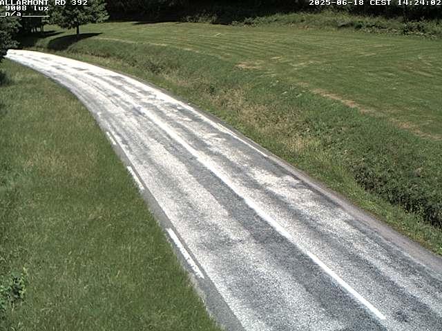 <h2>Webcam à Allarmont dans les Vosges, sur la RD392</h2>