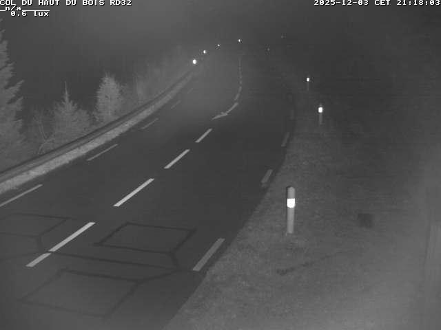 Webcam à 406 mètres d'altitude au niveau du col du haut du bois sur la RD32