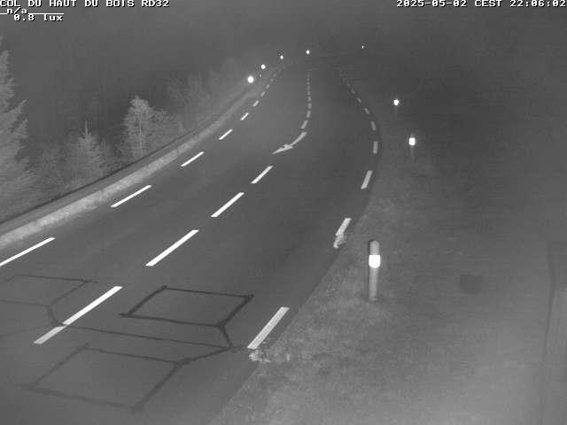 Webcam à 406 mètres d'altitude au niveau du col du haut du bois sur la RD32