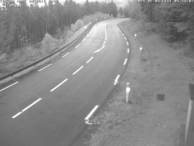 Webcam à 406 mètres d'altitude au niveau du col du haut du bois sur la RD32