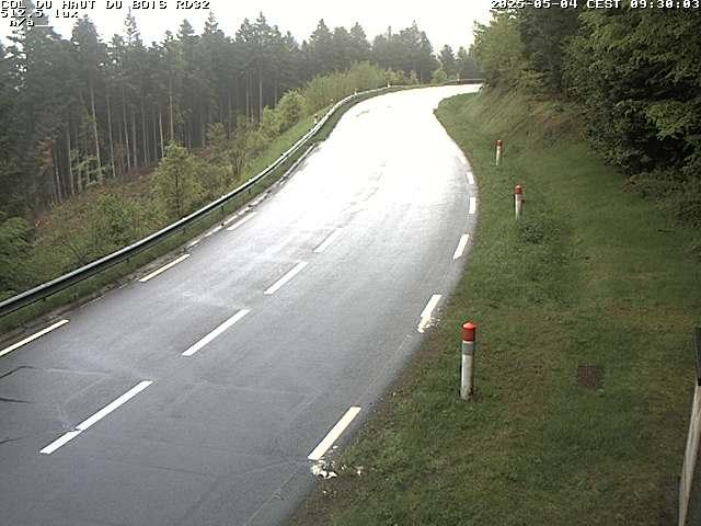 Webcam à 406 mètres d'altitude au niveau du col du haut du bois sur la RD32