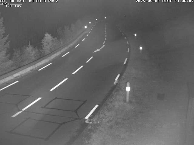 Webcam à 406 mètres d'altitude au niveau du col du haut du bois sur la RD32