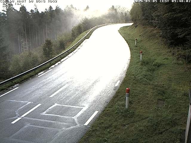 Webcam à 406 mètres d'altitude au niveau du col du haut du bois sur la RD32