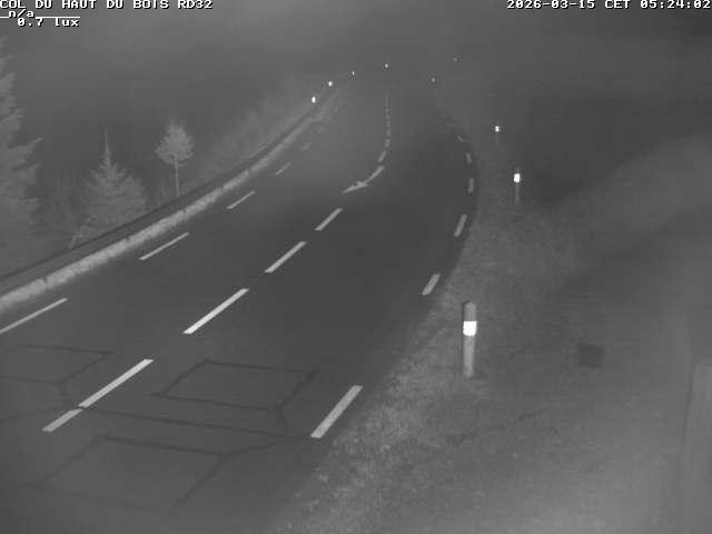Webcam à 406 mètres d'altitude au niveau du col du haut du bois sur la RD32
