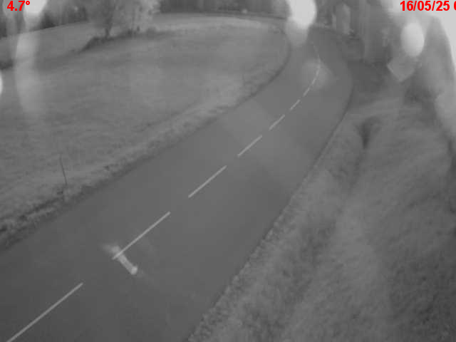 Webcam en haut du col du Ballon d'Alsace sur la D465 à 1075 mètres d'altitude dans les Vosges