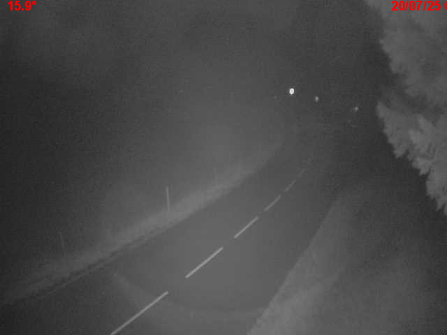 Webcam en haut du col du Ballon d'Alsace sur la D465 à 1075 mètres d'altitude dans les Vosges