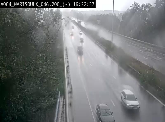 Webcam sur l'E411 à proximité de la jonction avec l'E42 à Warisoulx. Vue orientée vers le nord