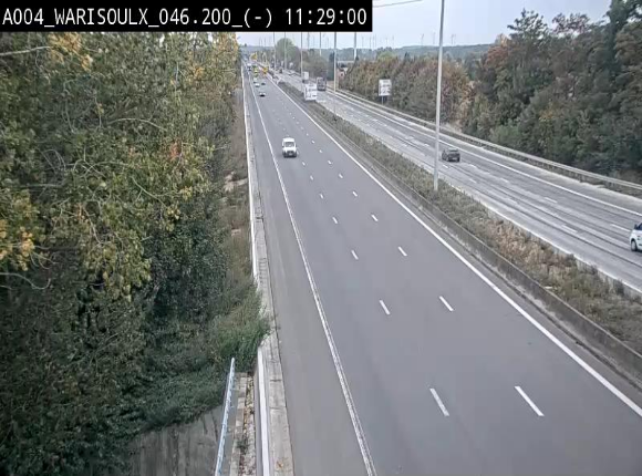<h2>Webcam sur l'E411 à proximité de la jonction avec l'E42 à Warisoulx. Vue orientée vers le nord</h2>