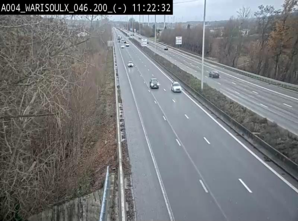<h2>Webcam sur l'E411 à proximité de la jonction avec l'E42 à Warisoulx. Vue orientée vers le nord</h2>