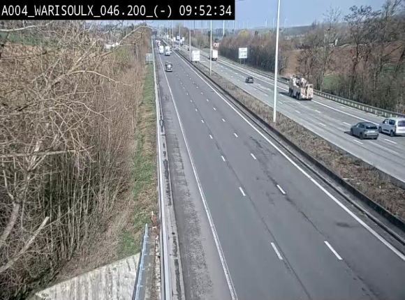 Webcam sur l'E411 à proximité de la jonction avec l'E42 à Warisoulx. Vue orientée vers le nord