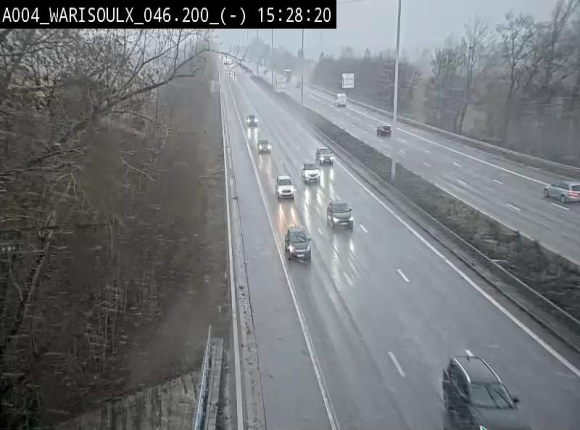 <h2>Webcam sur l'E411 à proximité de la jonction avec l'E42 à Warisoulx. Vue orientée vers le nord</h2>