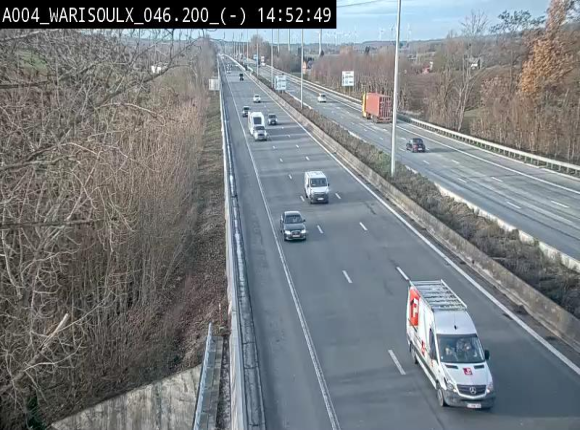 <h2>Webcam sur l'E411 à proximité de la jonction avec l'E42 à Warisoulx. Vue orientée vers le nord</h2>