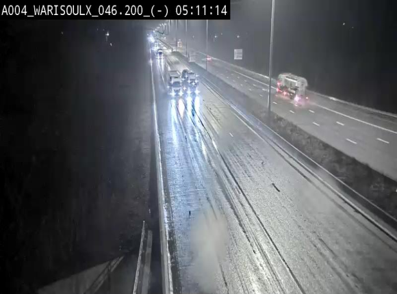 Webcam sur l'E411 à proximité de la jonction avec l'E42 à Warisoulx. Vue orientée vers le nord