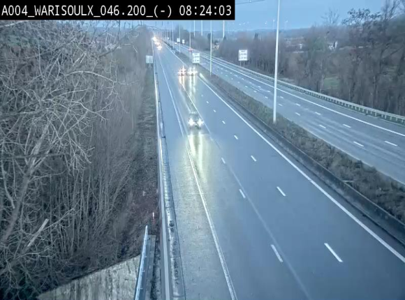 <h2>Webcam sur l'E411 à proximité de la jonction avec l'E42 à Warisoulx. Vue orientée vers le nord</h2>