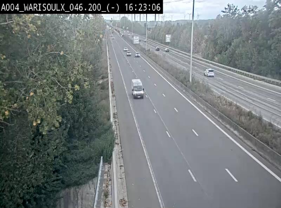<h2>Webcam sur l'E411 à proximité de la jonction avec l'E42 à Warisoulx. Vue orientée vers le nord</h2>