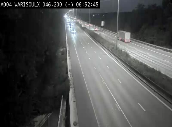 <h2>Webcam sur l'E411 à proximité de la jonction avec l'E42 à Warisoulx. Vue orientée vers le nord</h2>