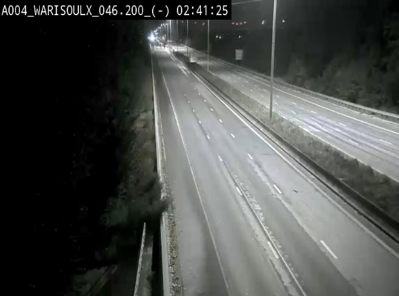 <h2>Webcam sur l'E411 à proximité de la jonction avec l'E42 à Warisoulx. Vue orientée vers le nord</h2>