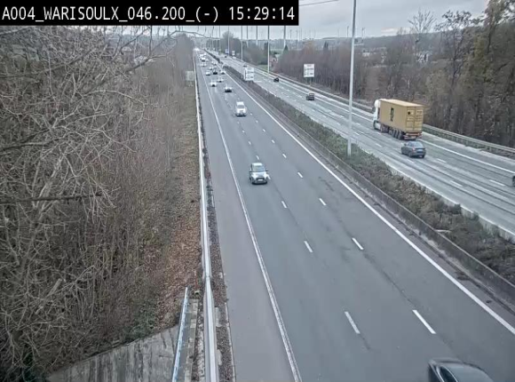 Webcam sur l'E411 à proximité de la jonction avec l'E42 à Warisoulx. Vue orientée vers le nord